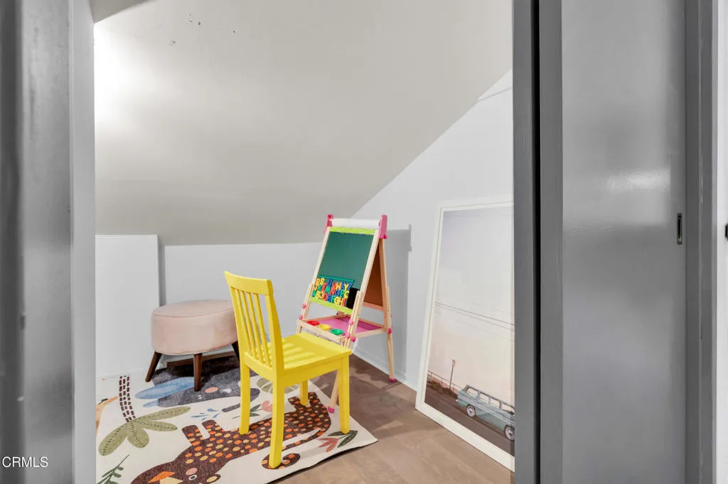 684 Orange Drive, Sierra Madre, California 91024 home-pic-30